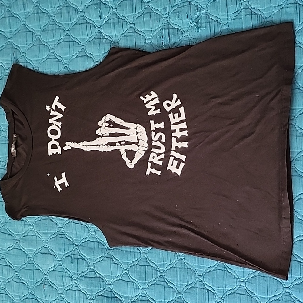 Muscle tee
